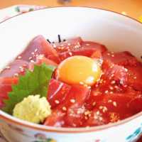 オーシャンビューの個室で海鮮丼「渚館きむら唐津茶屋」