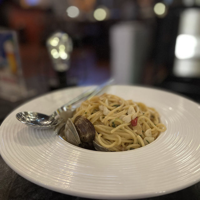 主打新酮飲食餐廳