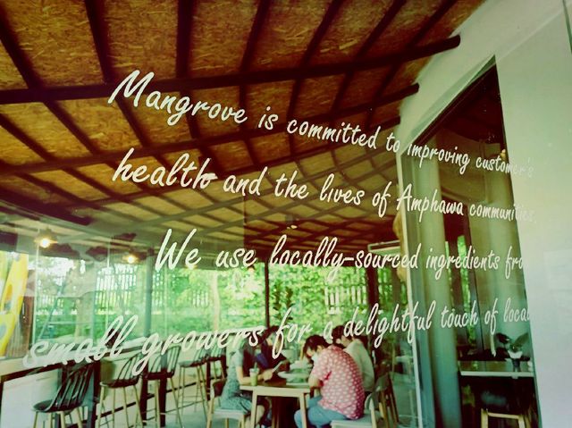 Mangrove Cafe