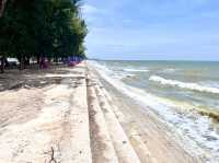 ชายหาดชะอำ หาดเดิมที่ไม่เหมือนเดิม