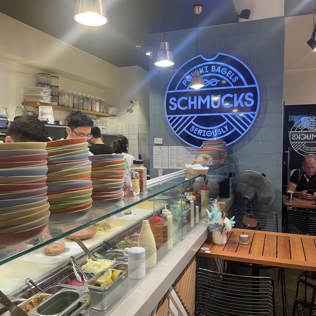 schmucks bagel