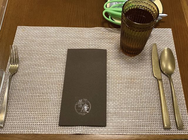 生日月當然要下自助餐 之逸東酒店普慶餐廳