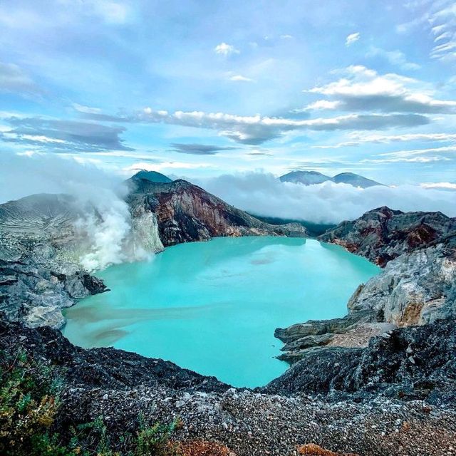 ijen crater