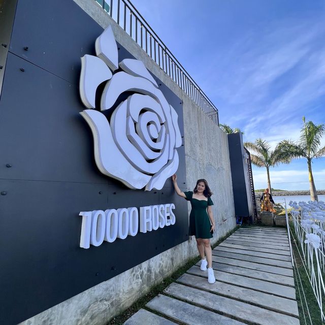 10,000 Roses Cafe Cebu Philippines