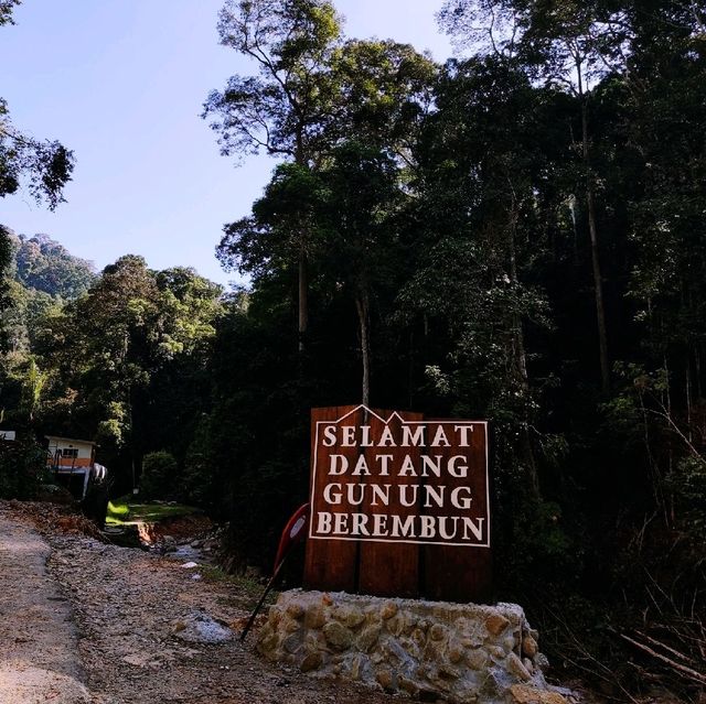 Gunung Berembun