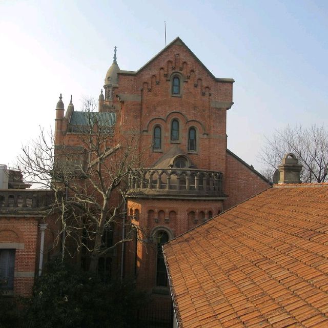 山頂的天主教堂⛪️