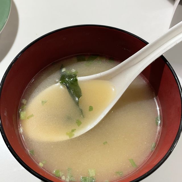 웨스트필드 첨사이드 회전초밥 [히어로스시]