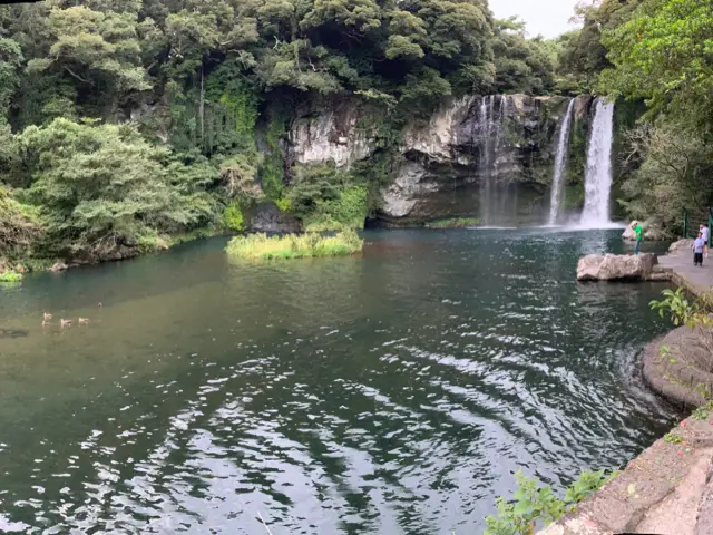 Cheonjiyeon Waterfalls 