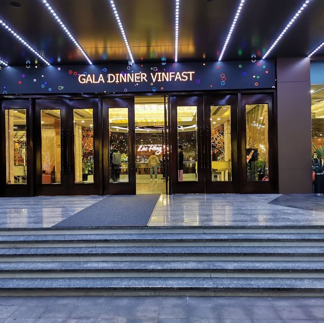北越海防市高級自助餐廳—Nhà Hàng Lạc Hồng Buffet