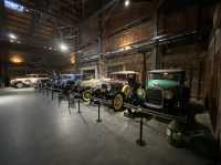 大阪市港区。世界中から集めた希少なヴィンテージ車と巡り会える『GLION MUSEUM（ジーライオンミュージアム）』