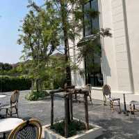 GIVEN COFFEE& BISTRO