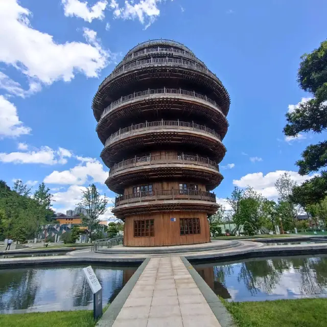 underrated Quanhu park.❤️