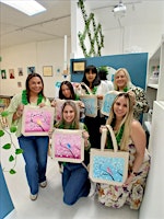 Team Building Paint and Sip event in Wynwood | ART CLASSES WYNWOOD