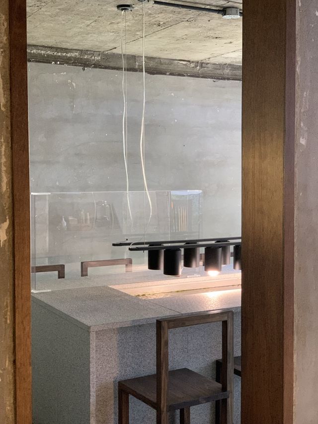 💡☕️ 가로수길에서 핫한 카페, "청수당" ☕️💡