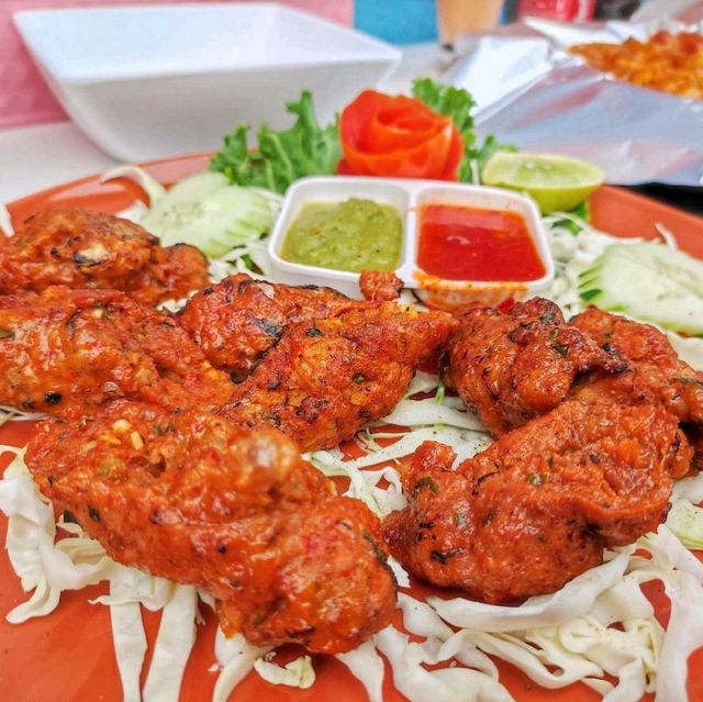 Papaya Restaurant ร้านอาหารอินเดียบนเกาะพีพี