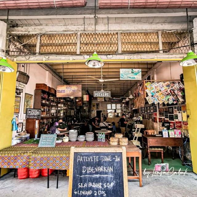 Kuantan Pickers & Kedai Kopi