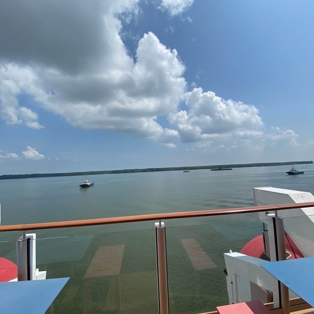 Resort World Cruise