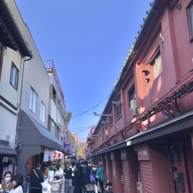 ASAKUSA 