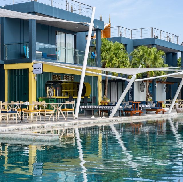 Hotel Tide Phuket รีสอร์ทติดทะเลใกล้ตัวเมือง