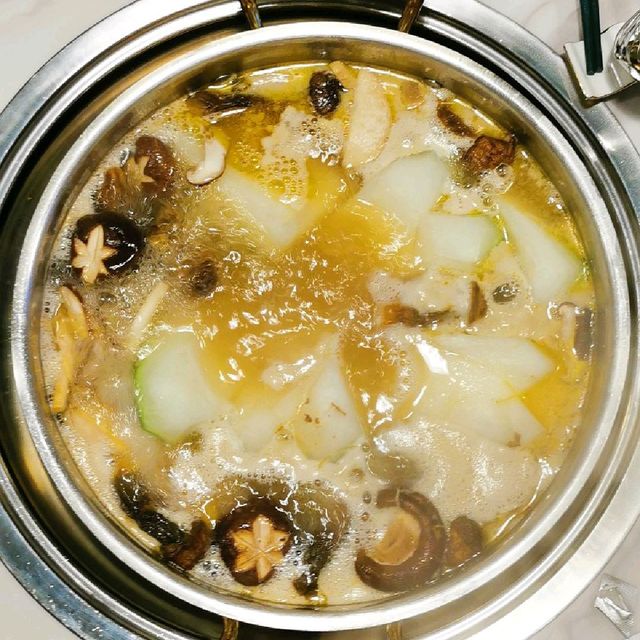 尖沙咀云手工火鍋店