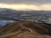 上山頂迎接日落|雞公山