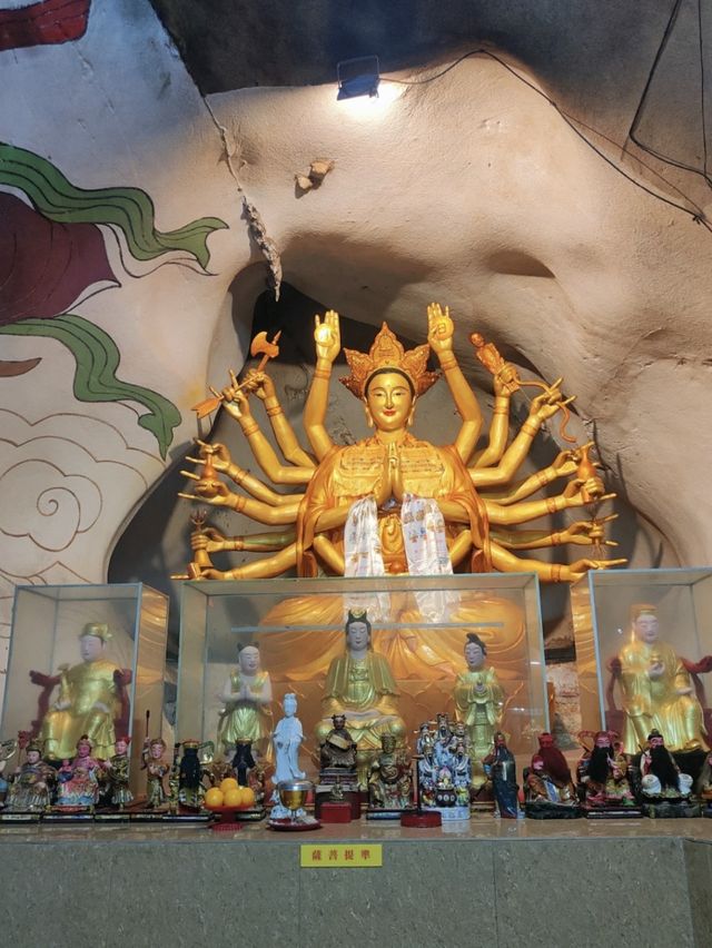 Perak Tong Cave Temple