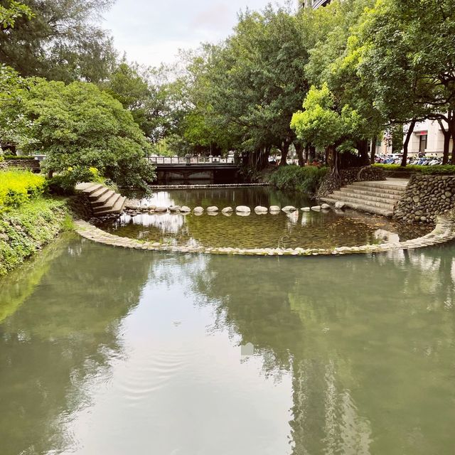 假日悠閒好去處｜護城河親水公園｜親子相處好時光
