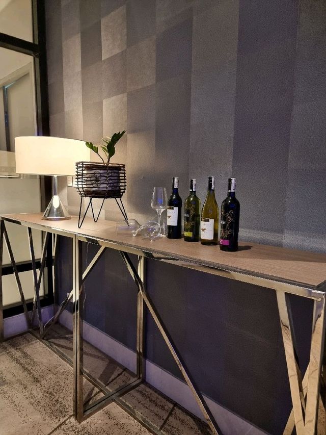 Straight Up Bar