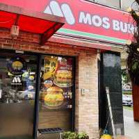 Mos Burger 摩斯漢堡 忠孝二店😋🐟來吃一下龍虎石斑珍珠堡🍔