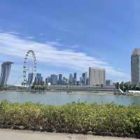 cycling along marina bay sands 