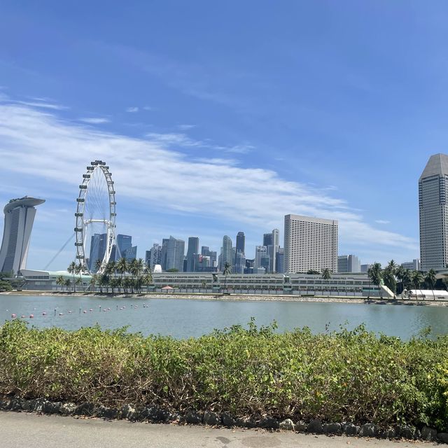 cycling along marina bay sands 