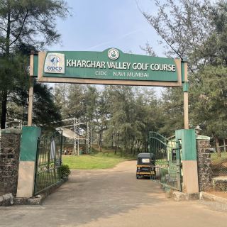 「KHARGHAR VALLEY GOLF COURSE」由 CIDCO 經營