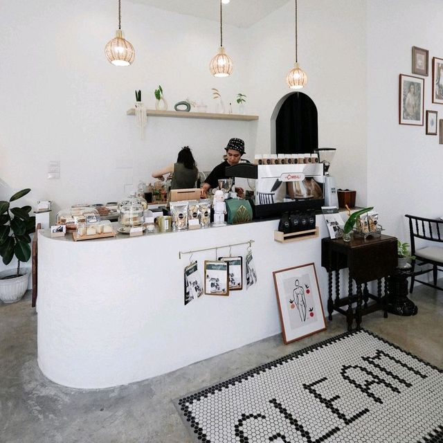 GLEAM COFFEE