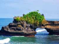 Batu Bolong, Bali
