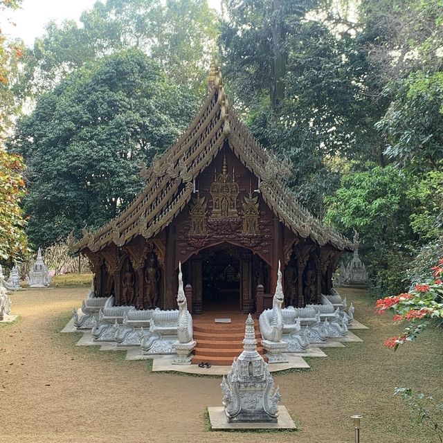 วัดหลวงขุนวิน วัดซ่อนตัวอยู่ในป่า