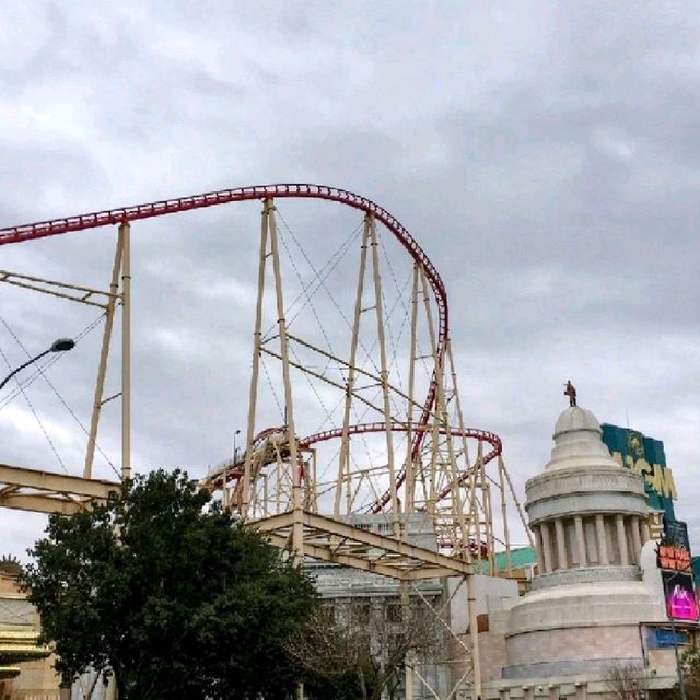 Hotel with outdoor roller coaster 