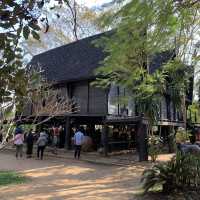พิพิธภัณฑ์บ้านดำ เชียงราย