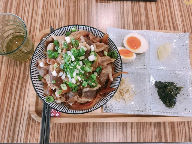 中壢健保局旁美食推薦-丼尾條丼飯夯肉專賣店 中壢美食推薦