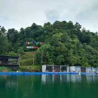 Legendary & Serenity of Blue Lake,  Bau