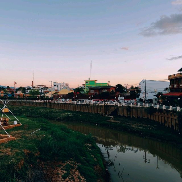 ตลาดริมน้ำไทหล่ม