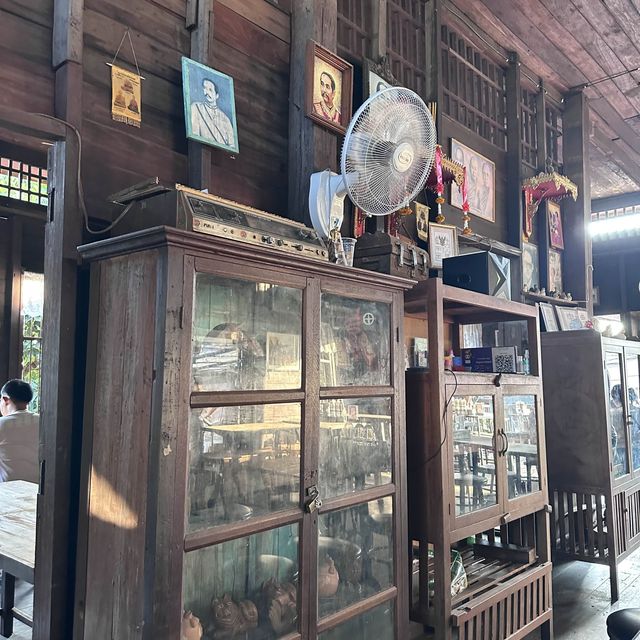 ร้านอร่อยบาทเดียว ร้านอร่อย ราคาถูก ของดีลำปาง