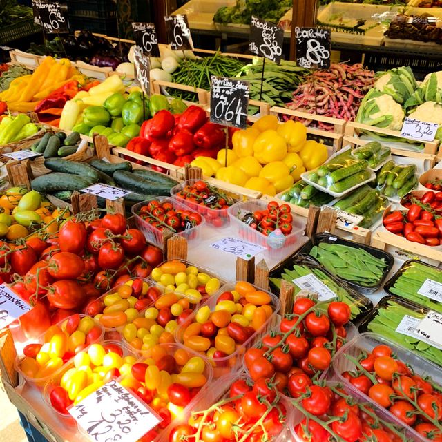 A Different Market Experience 🥰