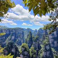 The Avatar Mountains of Hunan - ZhangJiaJie