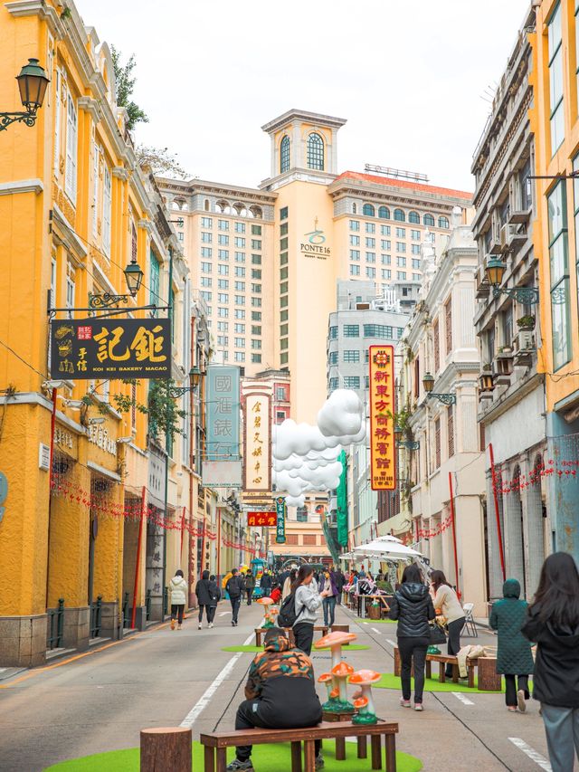 One day, walk 20,000 steps! These Portuguese-style streets in Macau are worth it.