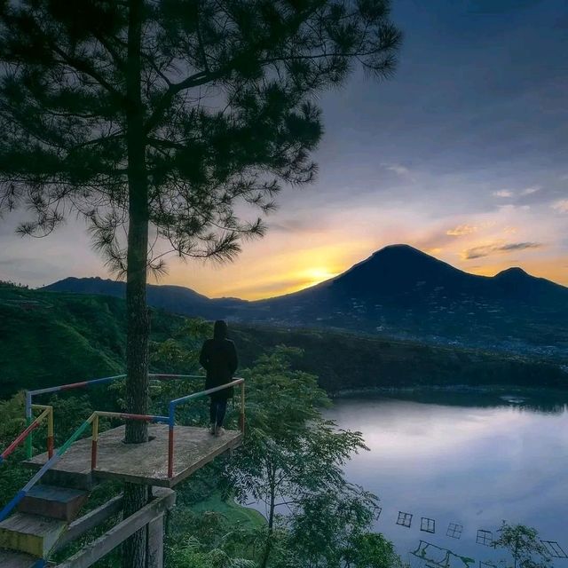 MENJER LAKE - WONOSOBO