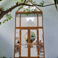 Comma Café Luangprabang