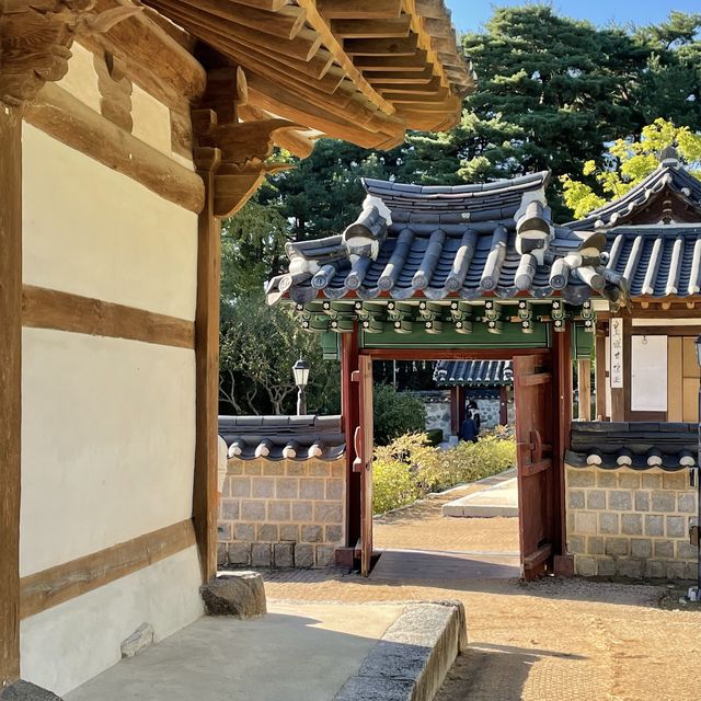 이게 바로 조선의 HIP이다. 수학여행 이후로 첨이야.. 오죽헌