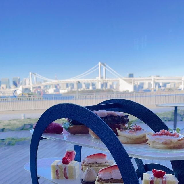 🍰スイーツビュッフェで女子会🎂【ヒルトン東京お台場】