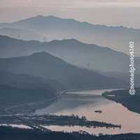 끝없는 산이 펼쳐진 풍경을 볼 수 있는 하남 검단산!
