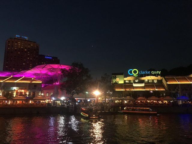 夜訪克拉碼頭